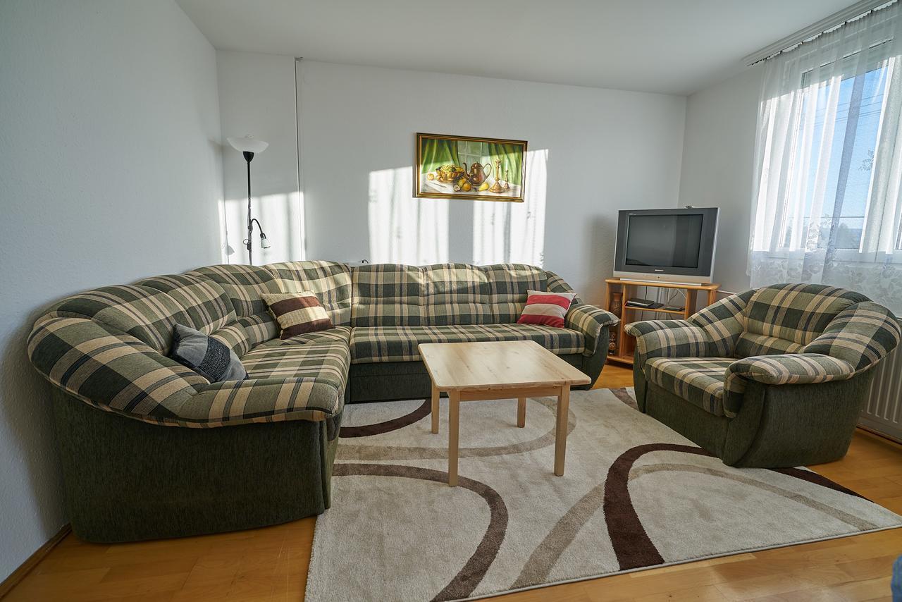 Fecske Vendeghaz Apartment Heviz Bagian luar foto