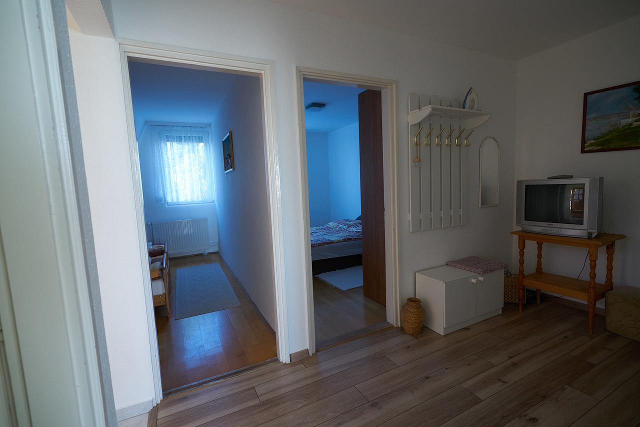 Fecske Vendeghaz Apartment Heviz Bagian luar foto